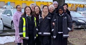 Gruppbild av delatgare i göteborgs kvinnliga nätverk för bussförare